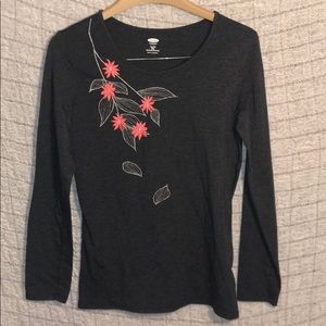 Old Navy long sleeves tshirt. Size 14.